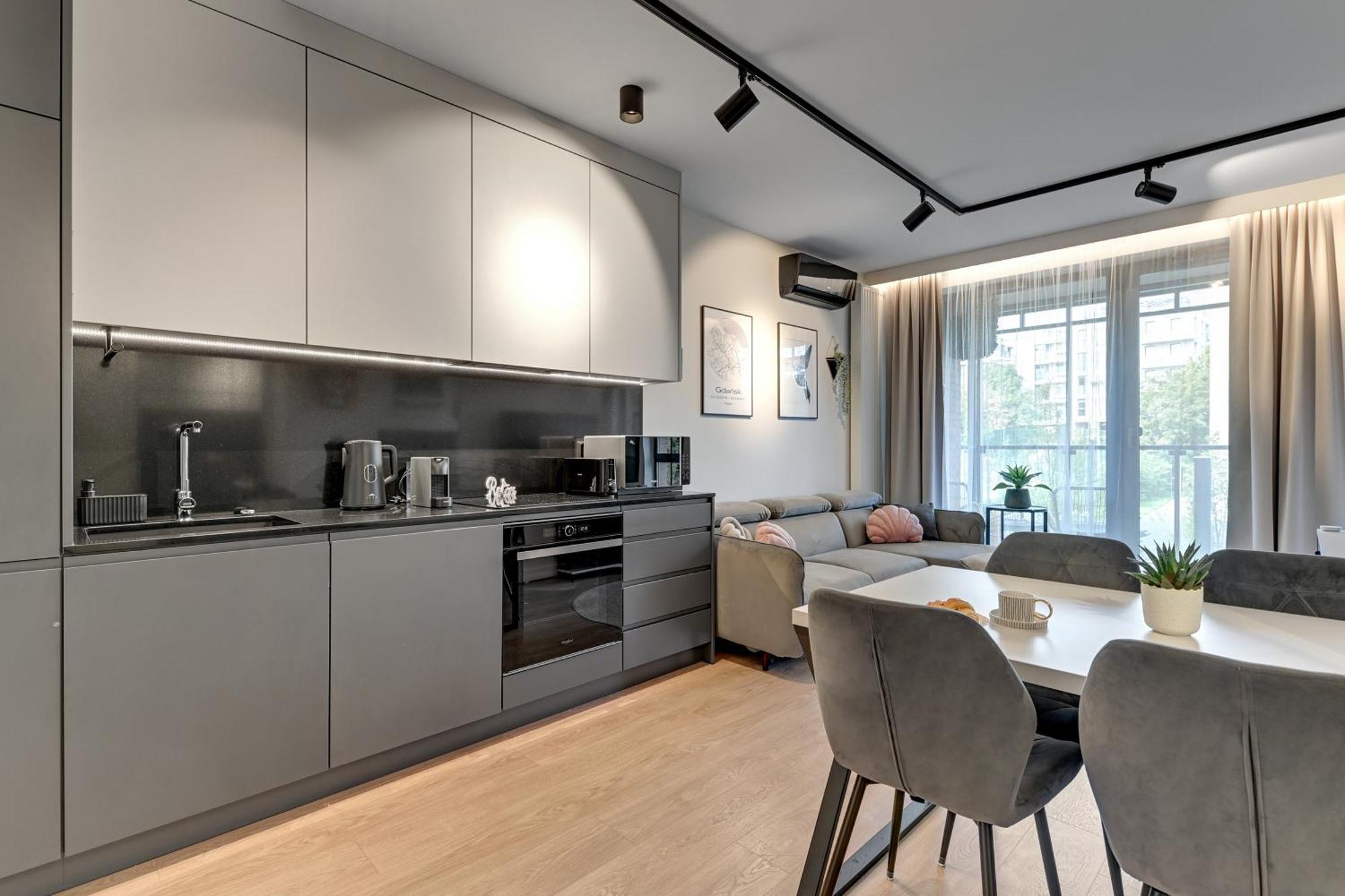 Scala City Center Premium Studios By Lion Apartments Гданьск Экстерьер фото